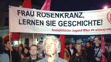 Demonstrace proti Barbaře Rosenkranzové