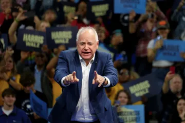 Rusko míří na demokraty, Írán na Trumpa, varují američtí zpravodajci
