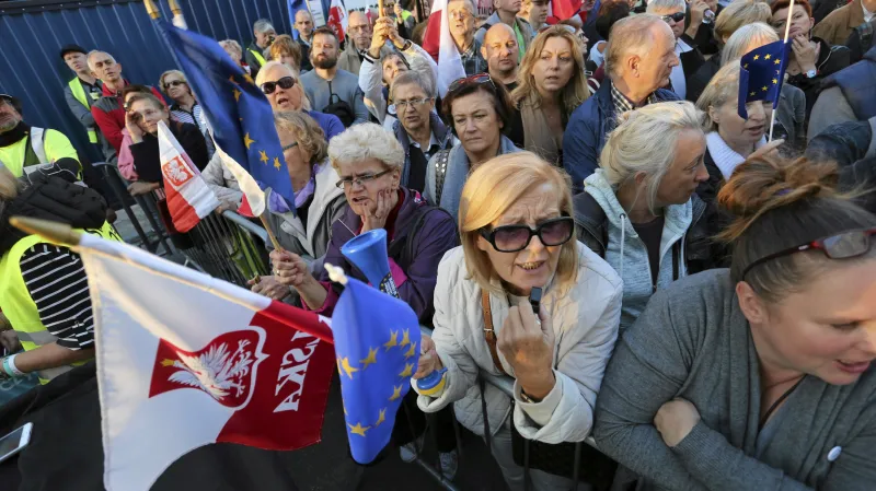 Nové protivládní protesty ve Varšavě
