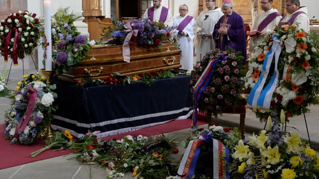 Poslední rozloučení s Josefem Topolem