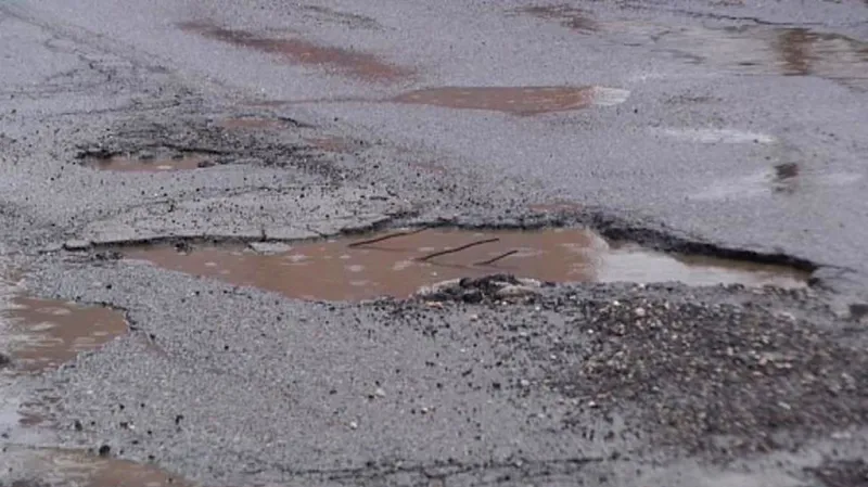 Výtluky v bratislavských silnicích