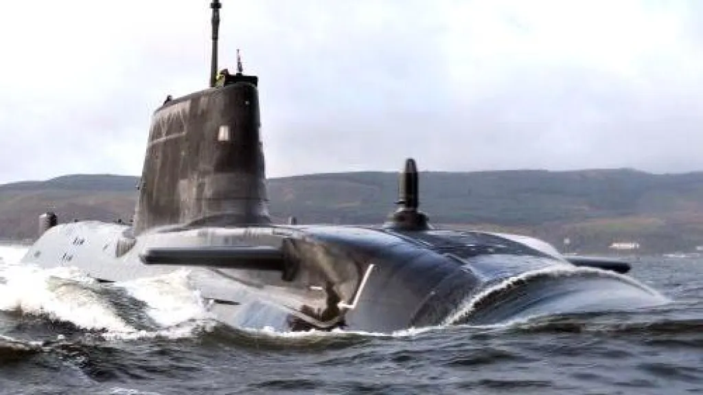Britská jaderná ponorka Astute