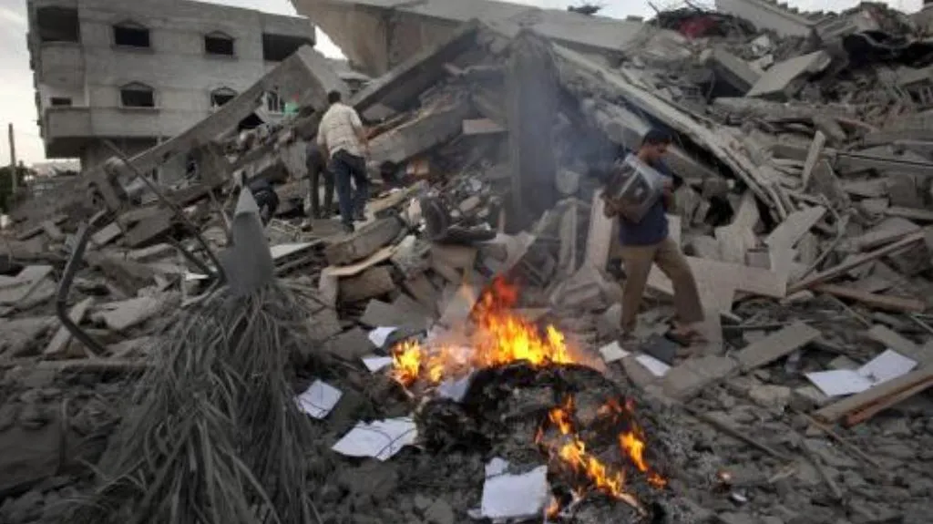 Zničené sídlo vlády Hamasu