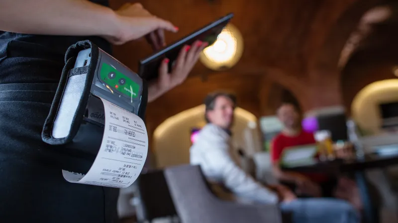 ANO: Do konce ledna EET asi nestihneme