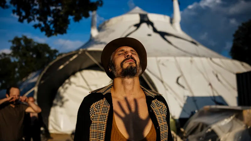 1. místo v kategorii Umění a kultura: Cesty (Lukáš Bíba, Economia)