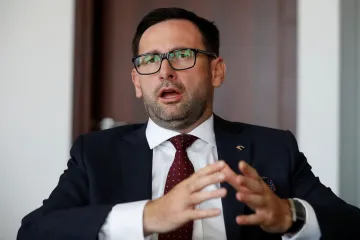 Orlen zažívá otřesy. Odvolaného šéfa podezírají ze zneužití pravomocí