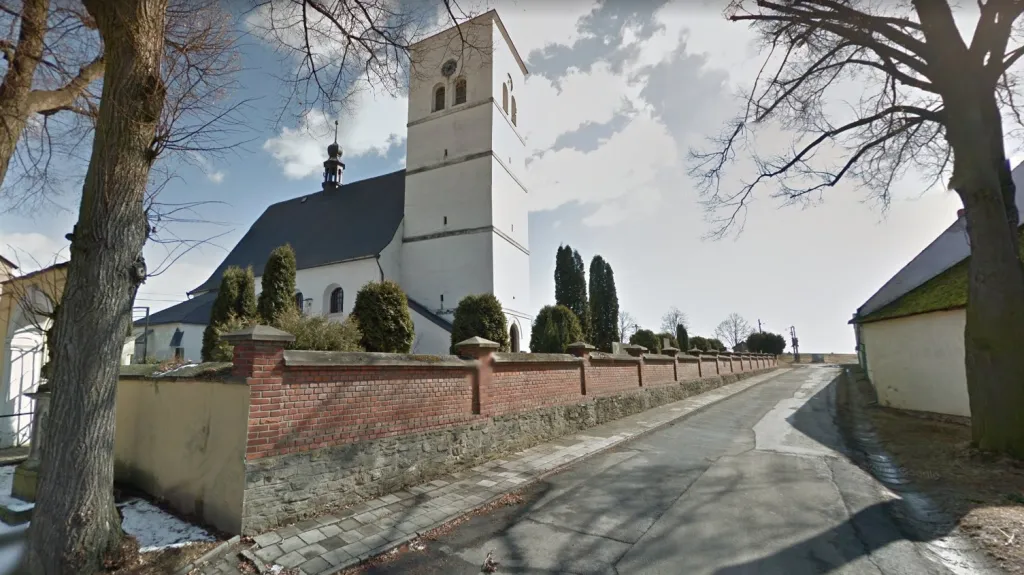 Kostel svatého Mikuláše – dominanta obce Šumvald