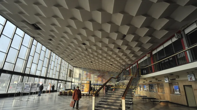 Interiér havířovského nádraží