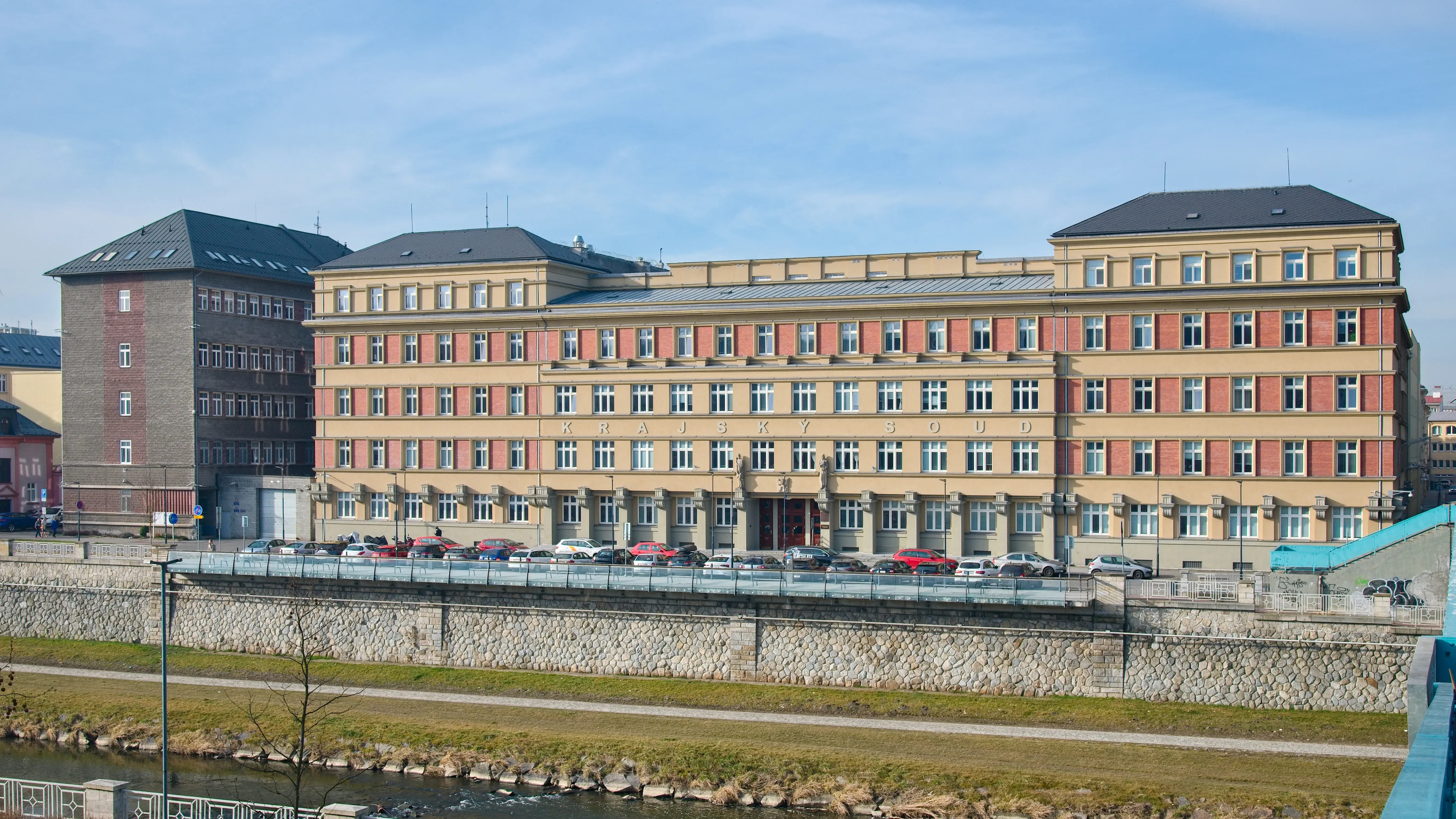 Ministerstvo prověří postup soudu v Ostravě kvůli obtěžování zaměstnankyň