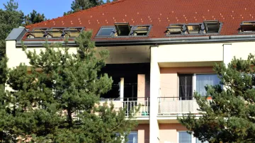 Hořelo v bytě ve třetím patře