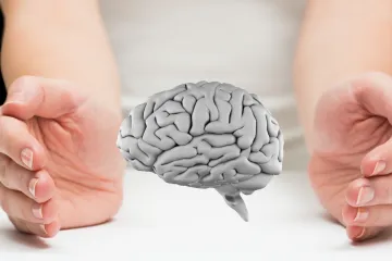 Dlouhý covid doprovázejí neurologické problémy. Nejčastější je „mozková mlha“