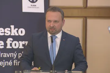 Kvůli změnám v podpoře uprchlíků budou úřady práce v pohotovosti. Vznikne také databáze ubytování