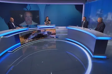 Evropa jednáním jen přihlíží, míní Bartošek. Není velmoc, říká David