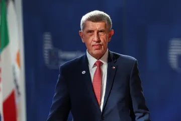 Pavel si vykládá ústavu, jak chce, osočil Babiš prezidenta