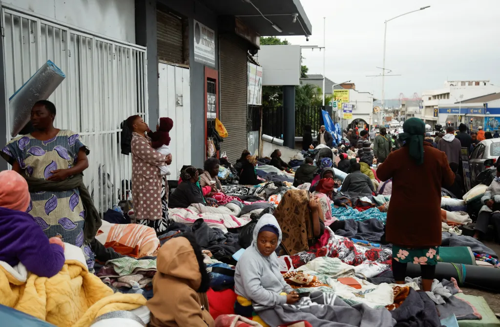 Pronajímatelé v Johannesburgu vykazovali zahraniční nájemníky z nemovitostí, které jim doposud pronajímali. Obávají se, že by se útoky protestujících mohly obrátit i proti jejich domům, a to bez ohledu na to, že jejich nájemníci v zemi pobývali legálně