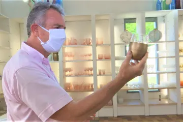 Sázka na české skláře. Na jihu Francie si oblíbili jejich schopnost inovace