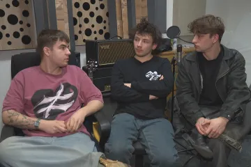 Nebojíme se shodit své neúspěchy, říká možný objev roku Gufrau