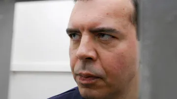 Zdeněk Vocásek, který si změnil jméno na Navrátil (4. 7. 2007)