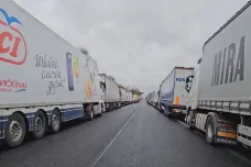 Polští dopravci blokují hraniční přechody s Ukrajinou, protestují proti levnější konkurenci