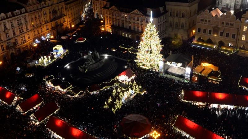 Vánoční strom na Staroměstském náměstí