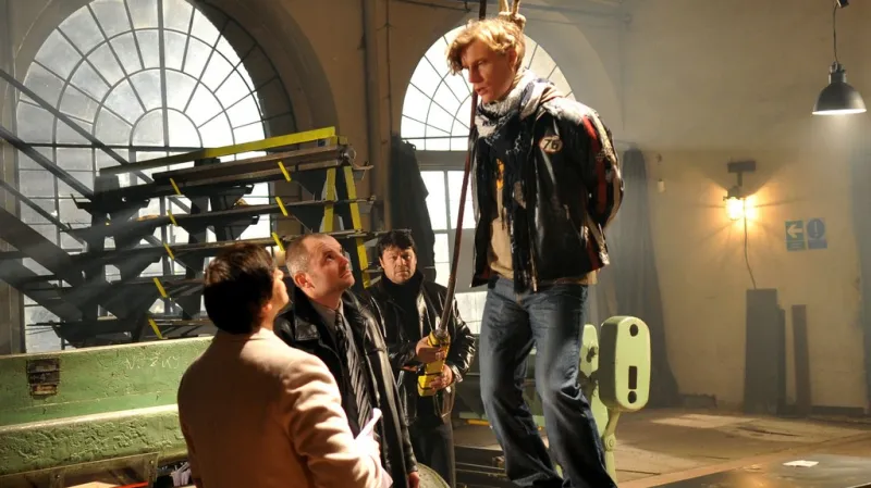 Vetřelci a lovci / Zrozen bez porodu