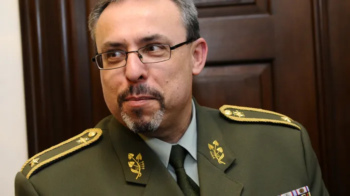 Bývalý ředitel Vojenského zpravodajství Miroslav Krejčík (na snímku z března 2011)