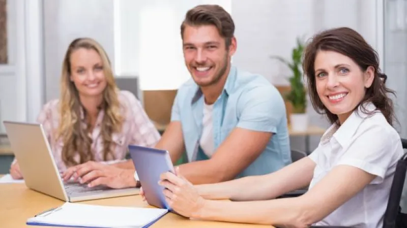 Ekonomika ČT24: Ženy stále berou méně než muži