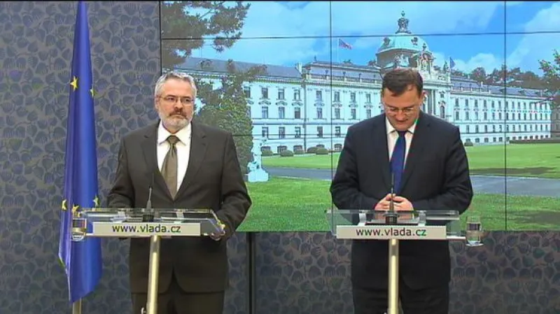 Brífink Petra Nečase k otázce Šluknovska