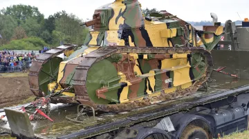 Historický tank Renault FT-17