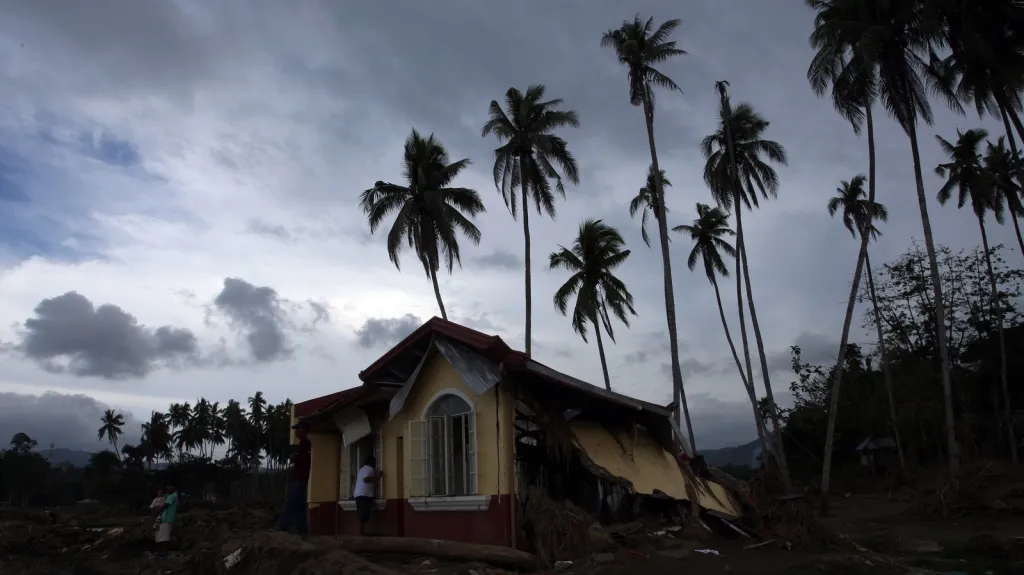 Pozůstatky tropické bouře na Filipínách