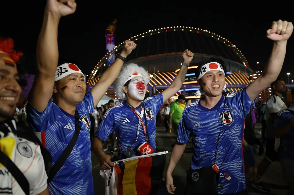 Fanoušci na letošním mistrovství světa ve fotbale v Kataru