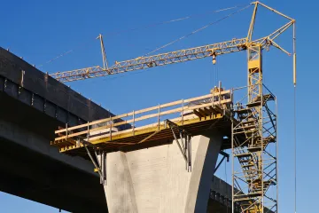 Kraje nedostanou od státu chybějící dvě miliardy korun na opravy silnic