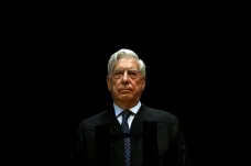 Dobrý román formuje, skrze obrazovky kultura ztratila kritického ducha, míní Vargas Llosa