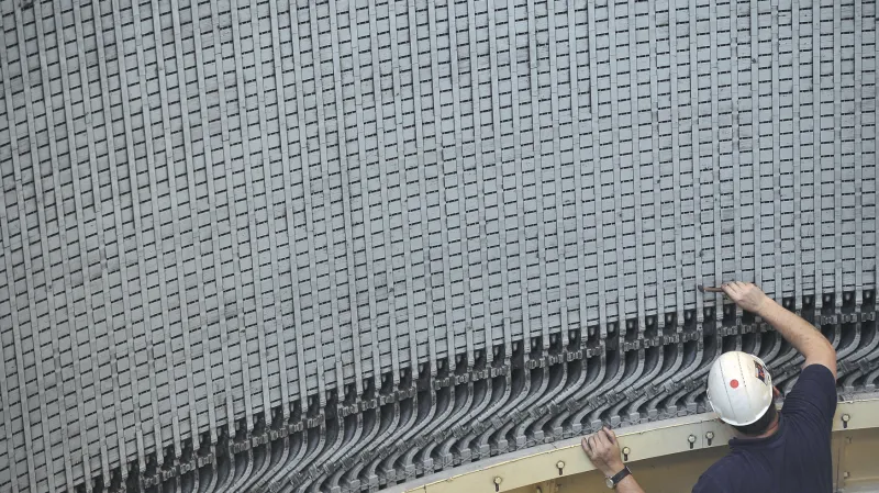 Kontrola drážek statoru