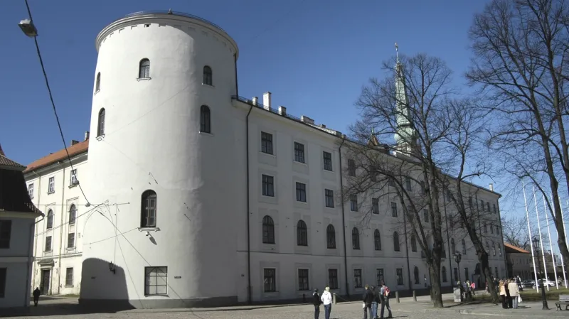 Prezidentský palác v Rize před požárem