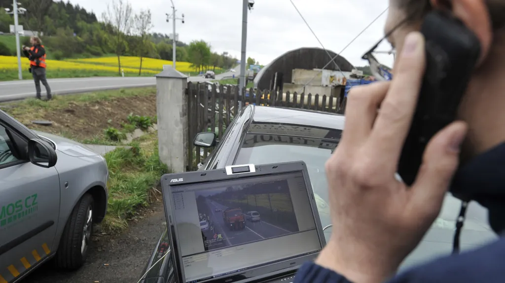 Dynamické vážení kamionů u Velkého Meziříčí