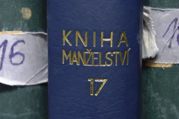 „Jana Novák“ je pro Piráty otázka volby. Chtějí zrušit povinné přechylování