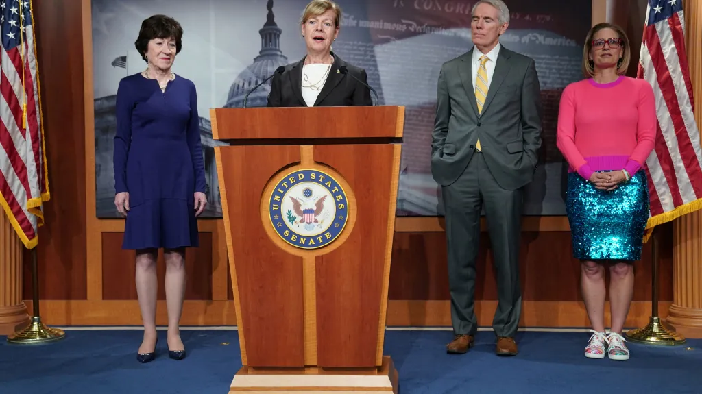 Senátní brífink k zákonu na ochranu stejnopohlavních sňatků