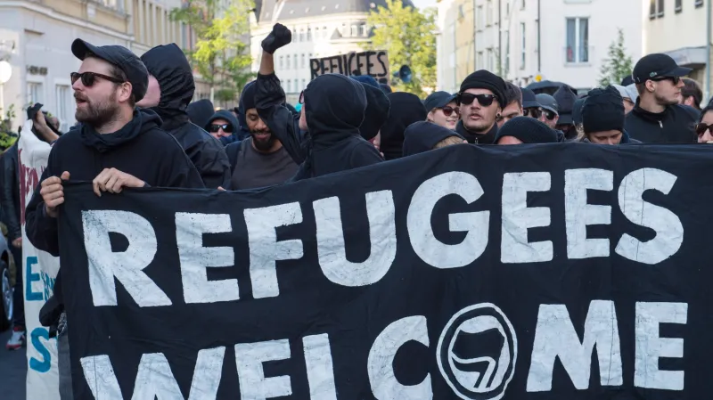 Demonstrace na podporu uprchlíků v saském Freitalu