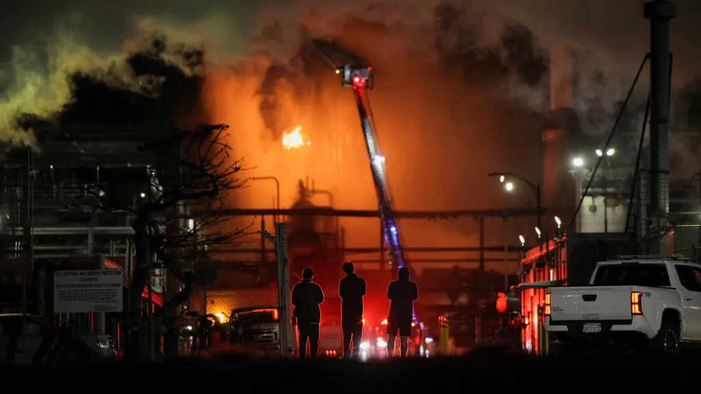 Požár rafinerie Chevron, 2. 10. 2025