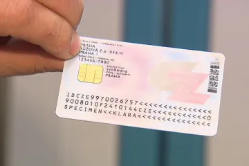 Občanku s čipem má přes 650 tisíc lidí. Nově otevře dveře i do registru řidičů