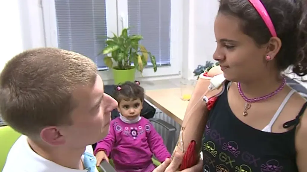 Sidra může díky české pomoci používat obě ruce