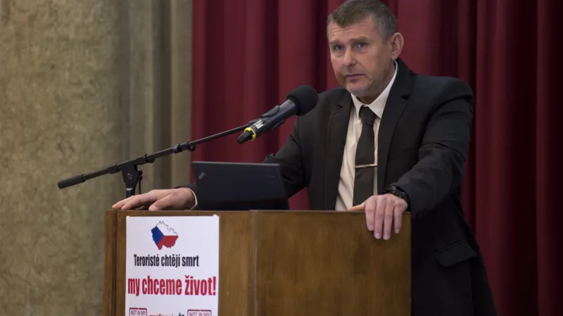 Petr Pelikán na kongresu Společně proti terorismu v lednu 2017