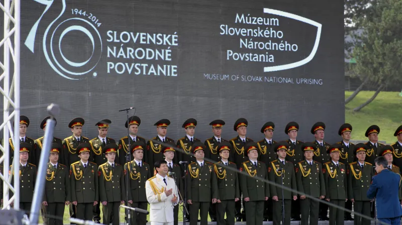 Alexandrovci v Banské Bystrici při příležitosti 70. výročí zahájení Slovenského národního povstání