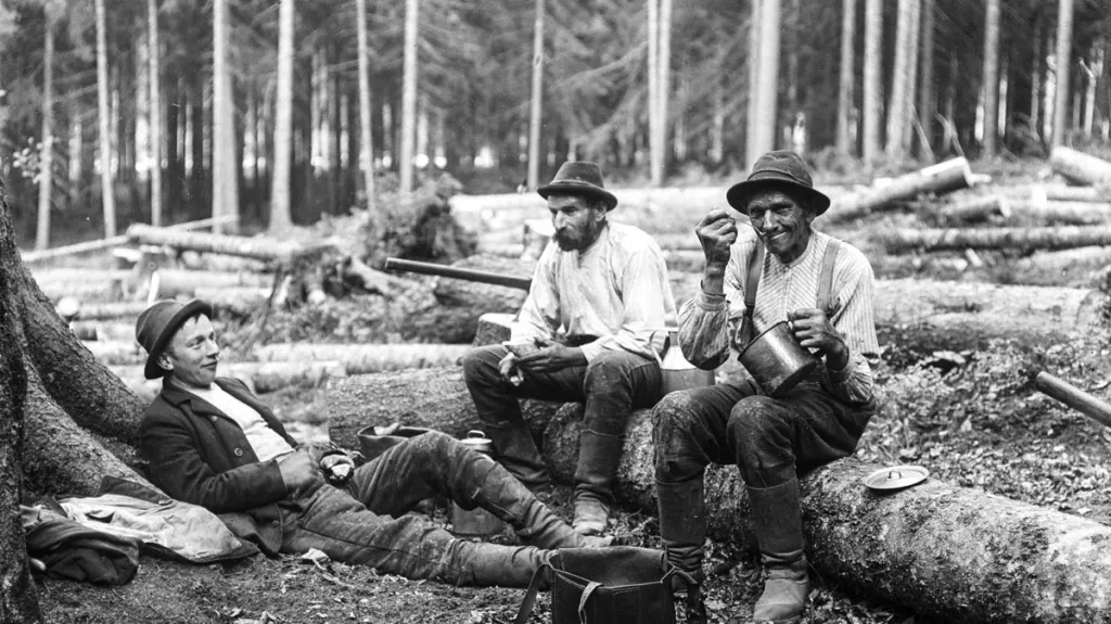 Fotografie severních Čech v letech 1910-1940 od Rudolfa Ginzela