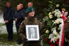 V polském Przewodówě pochovali první oběť dopadu rakety z Ukrajiny