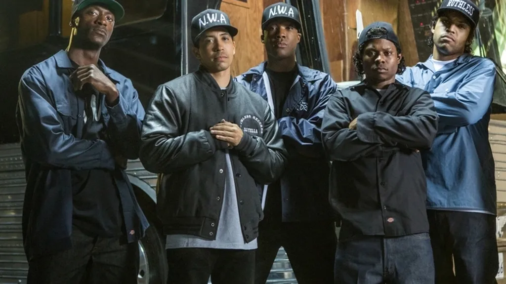 Straight Outta Compton (2015, režie: F. Gary Gray)