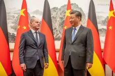 Partnerství Číny a Německa přispěje ke světové stabilitě, řekl Si Scholzovi