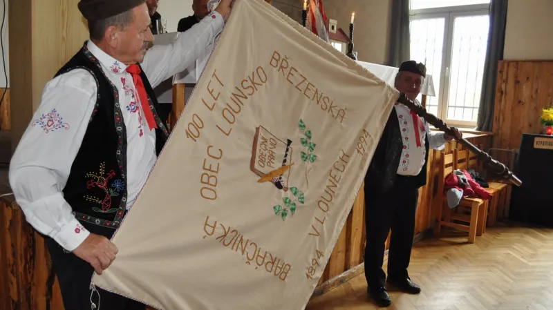 120 let baráčnické obce v Lounech