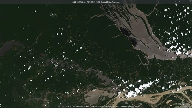 Amazonka a Rio Negro u Manausu 7. října 2022